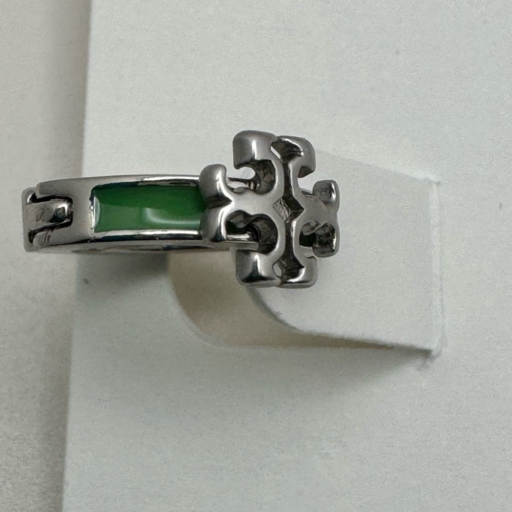 Tory Burch Kira Silver & Green Enamel Small Huggie
NEW